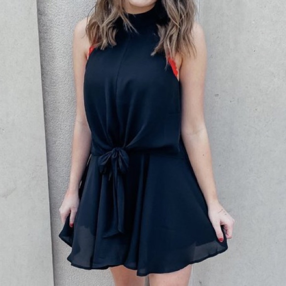 Black tie romper